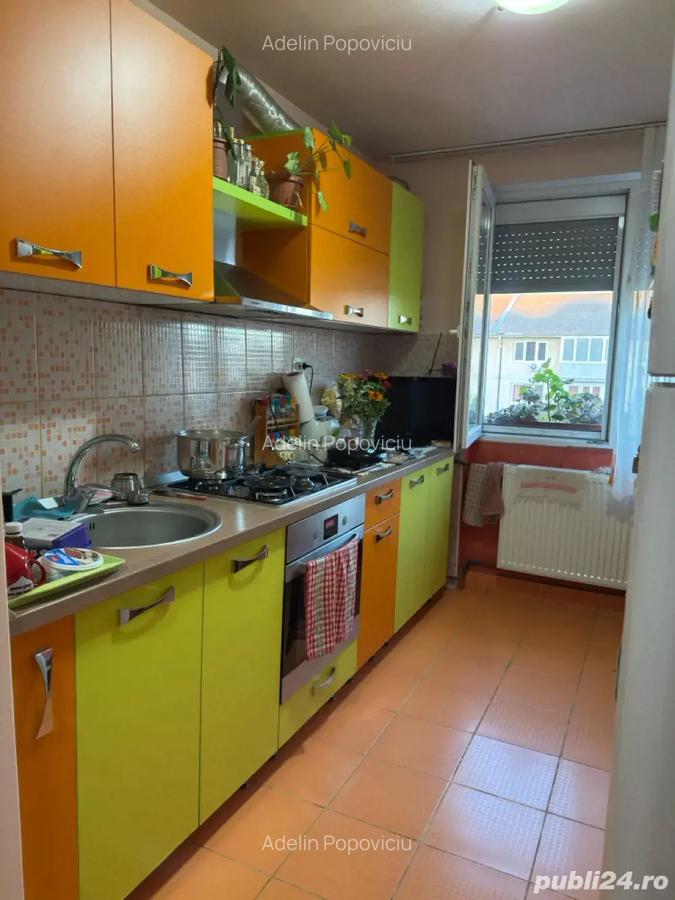Vand apartament 2 camere Aluminei - 2