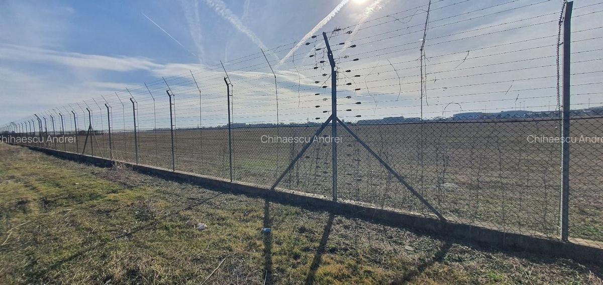 Teren de vanzare Aeroport Otopeni 1800 mp | Cargo | Pista 2 - 5
