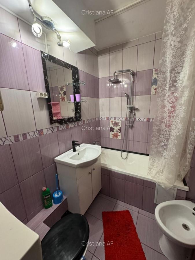 Apartament cu 3 camere | Podu Ros/Nicolina - 12 Apartament cu 3 camere | Podu Ros/Nicolina - 12