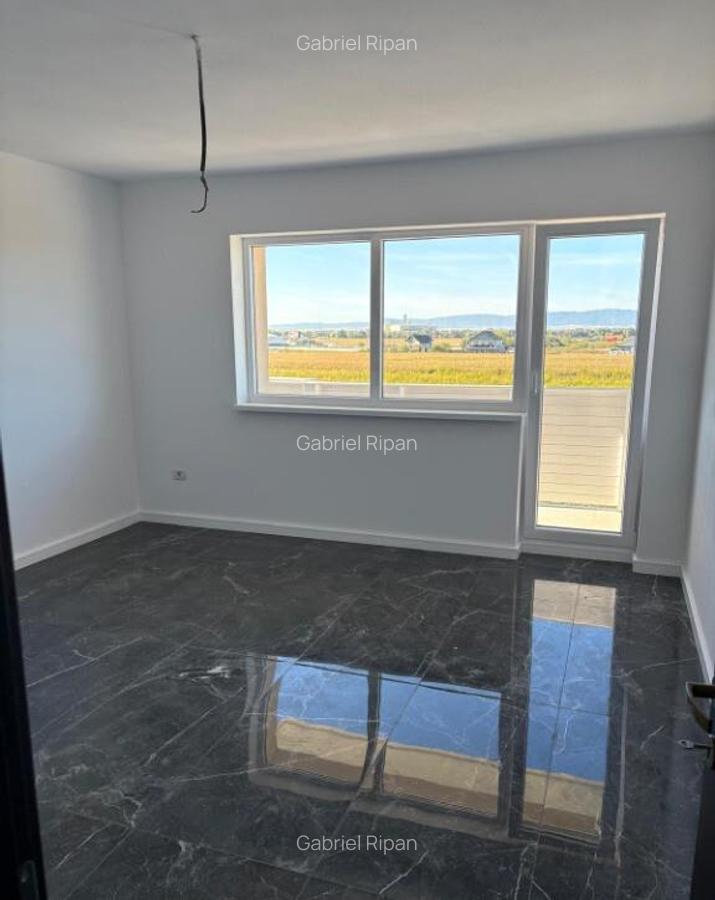 Apartament spatios 2 camere Dezvoltator - 4