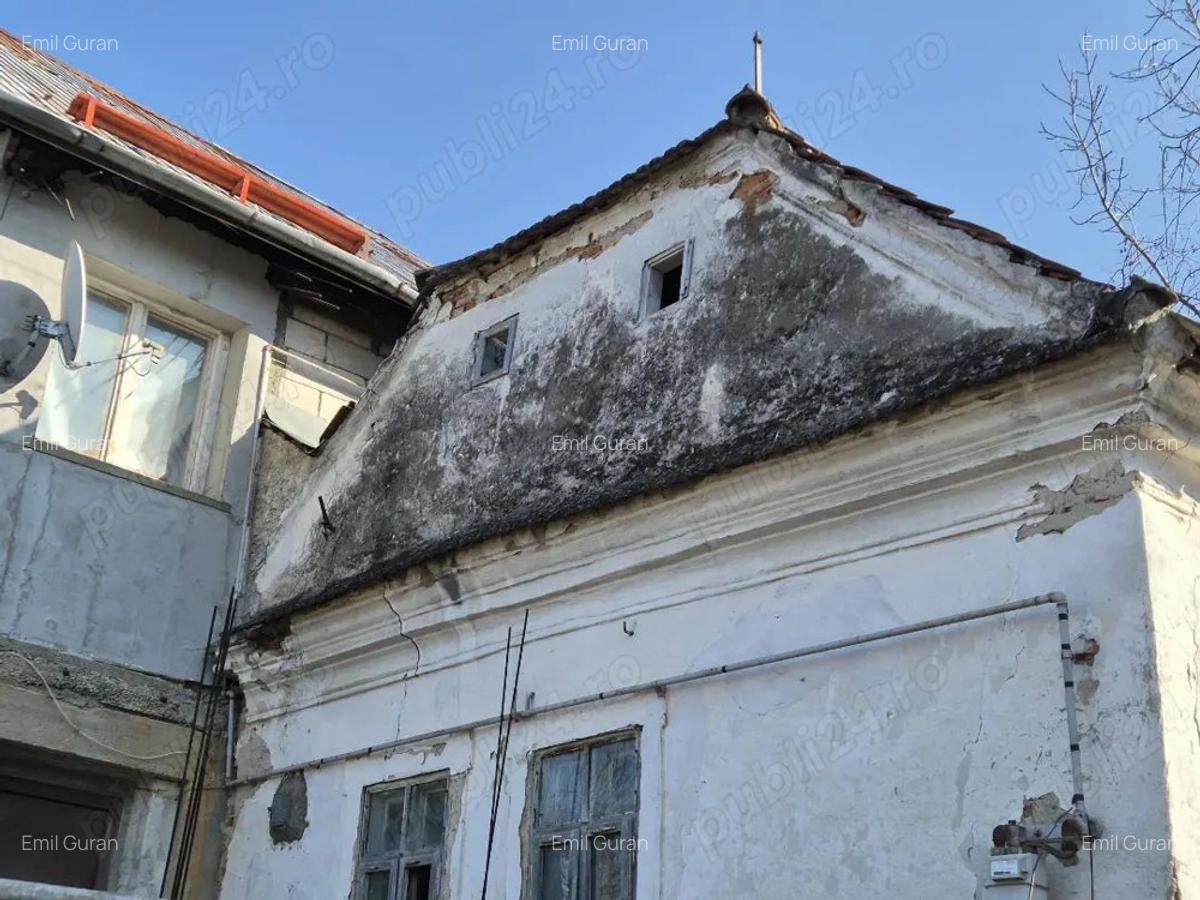 Vand casa Sacele - 1