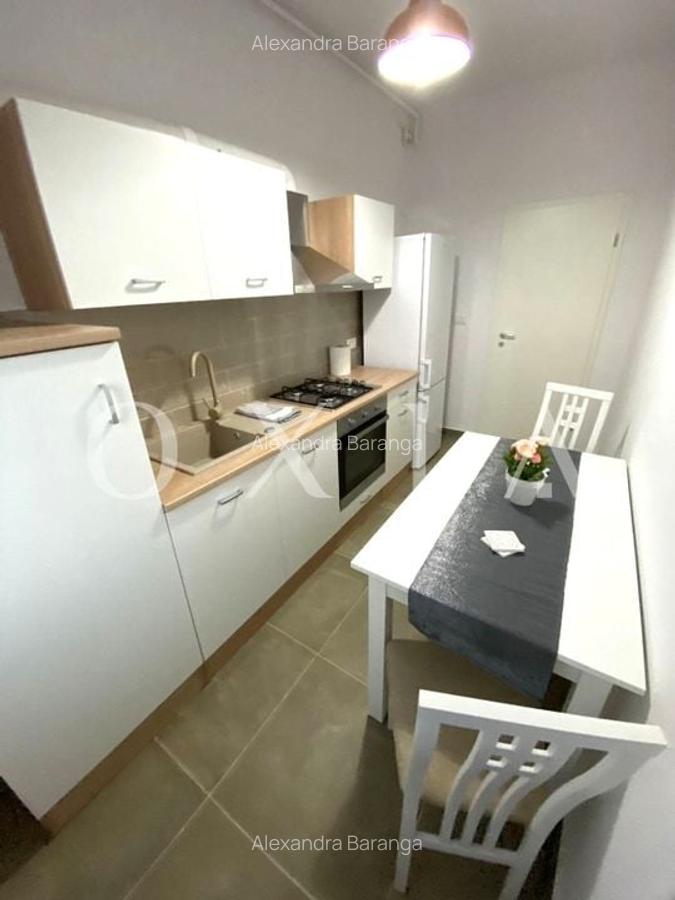 Apartament cu 2 camere decomandat, mobilat în Buziașului - 5