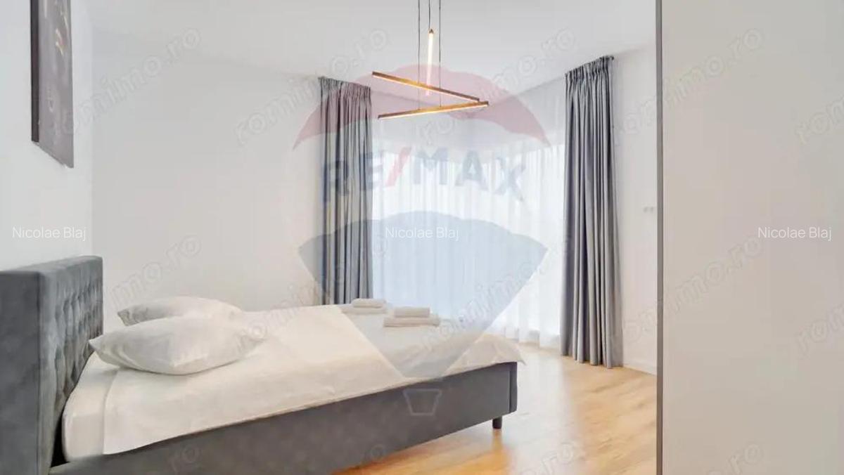 Casa / Vila cu 4 camere de vanzare in zona Sud - 9