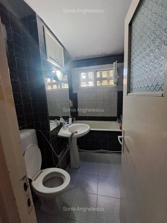 Apartament cu 3 camere semidecomandat, mobilat în Circumvalațiunii - 6