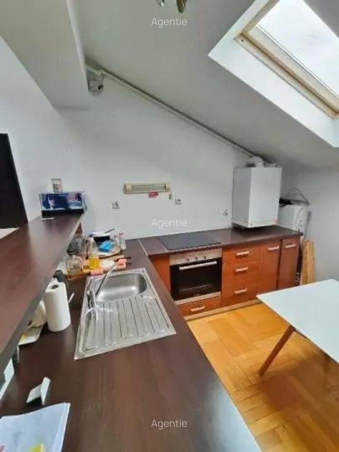 Vila Office Space,1 Etaj intreg,Guvern, Parcare, Pia?a Victori - 11