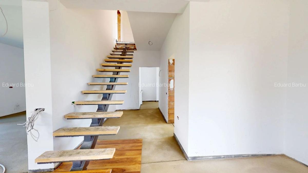 Casă nouă tip duplex în Cristian, 5 camere, 2 băi, materiale premium - 3 Casă nouă tip duplex în Cristian, 5 camere, 2 băi, materiale premium - 3
