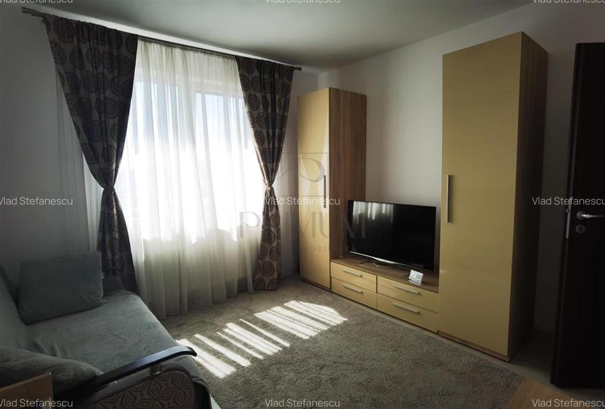 GIROC - 1 Camera - Mobilat si utilat - Etaj intermediar - 2