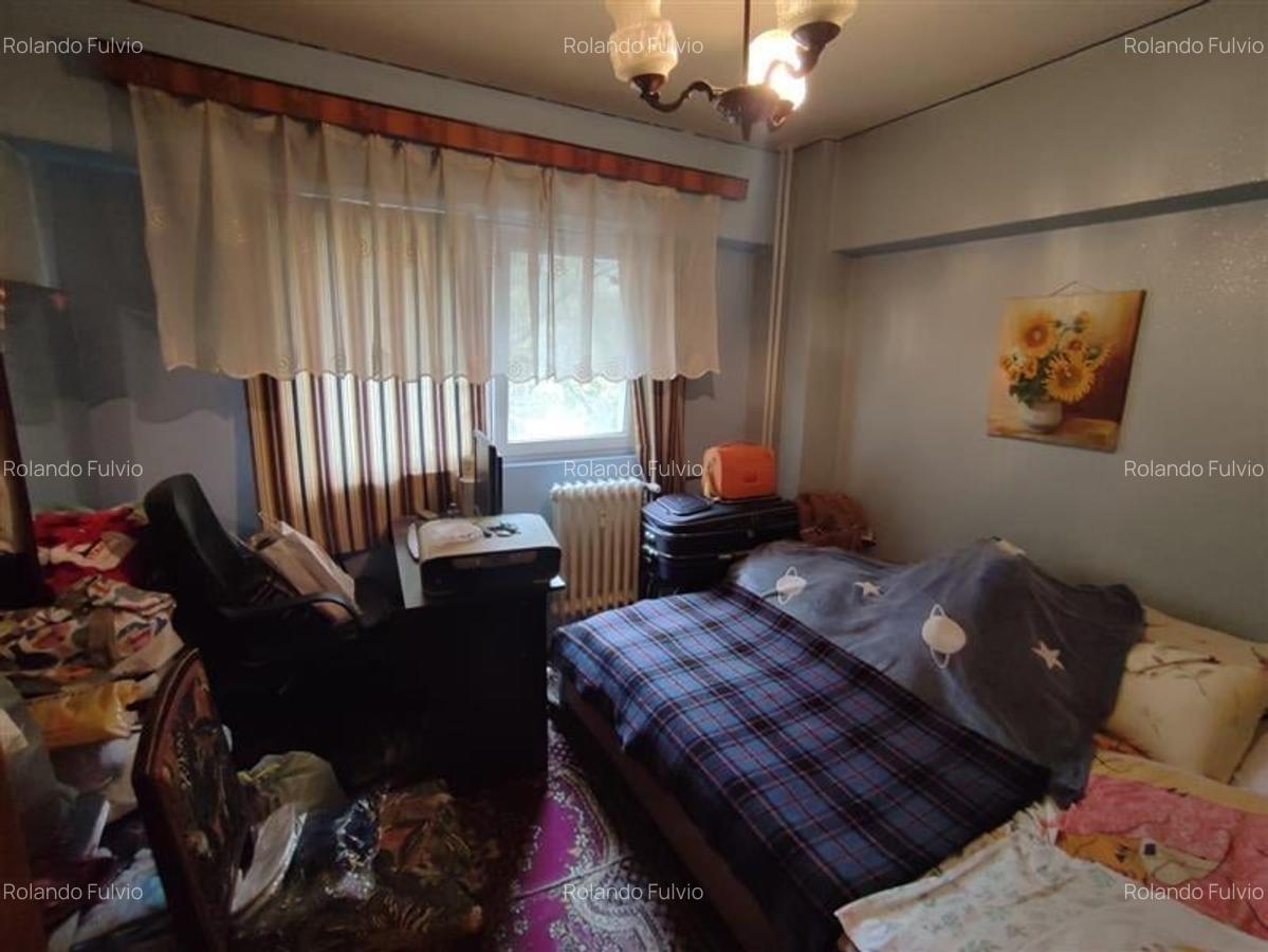 Vanzare apartament 4 camere Circului - 12