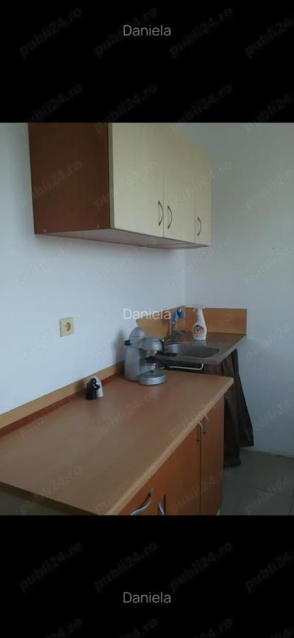 PF inchiriez apartament 1 camera Mana?tur - 4