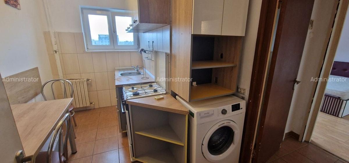 City Mall, 2 camere, circular. - 14