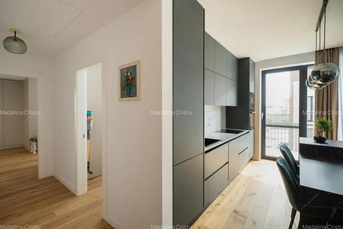 Apartament 3 camere splendid, Amber Forest/Comision 0 - 8