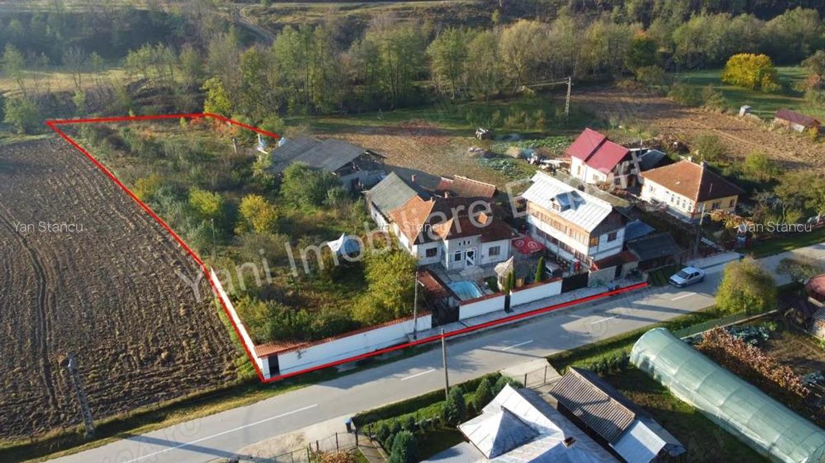 Casa + spa?iu comercial de vanzare in comuna Baicule?ti, sat Tutana, jude? Arge?. - 18