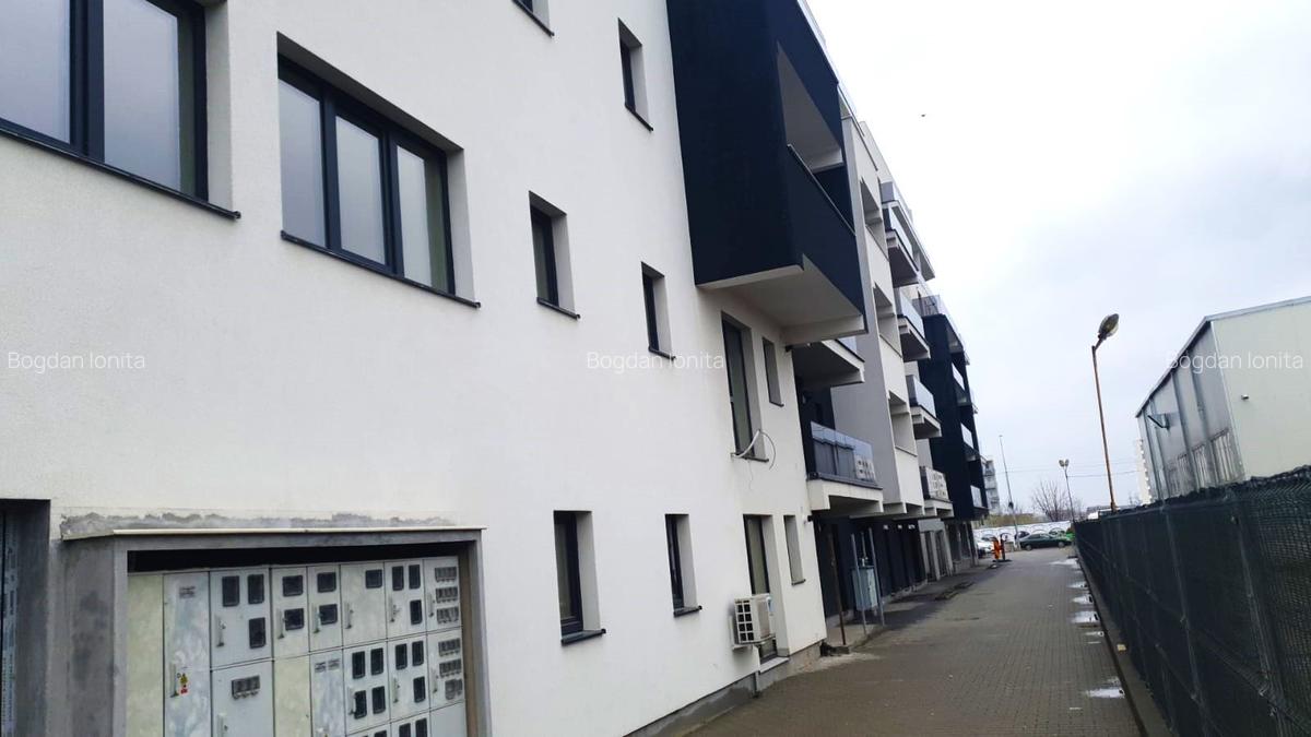 Apartament cu 3 camere decomandat, mobilat în Metalurgiei - 12