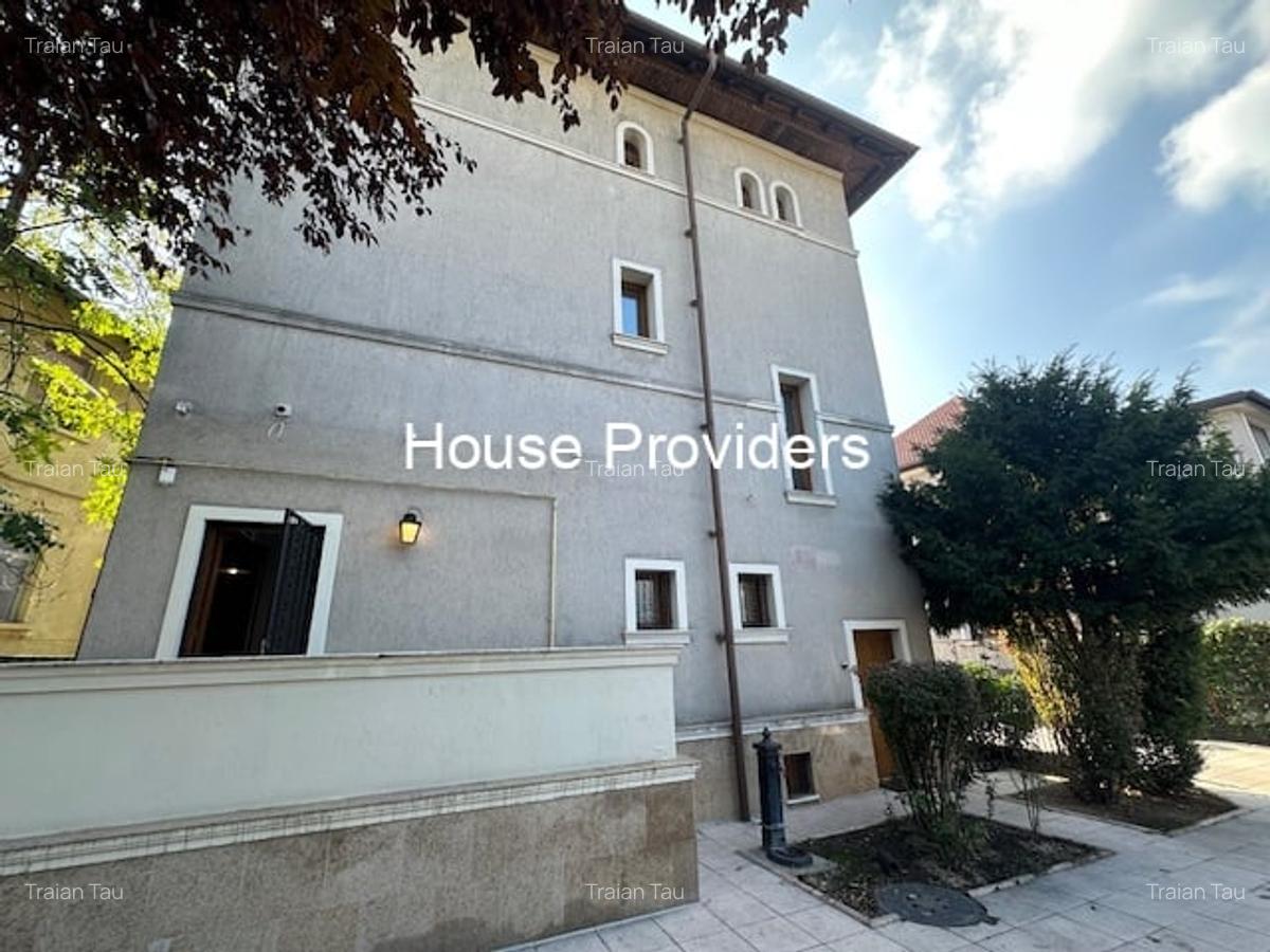 Ultracentral,vila deosebita - 5