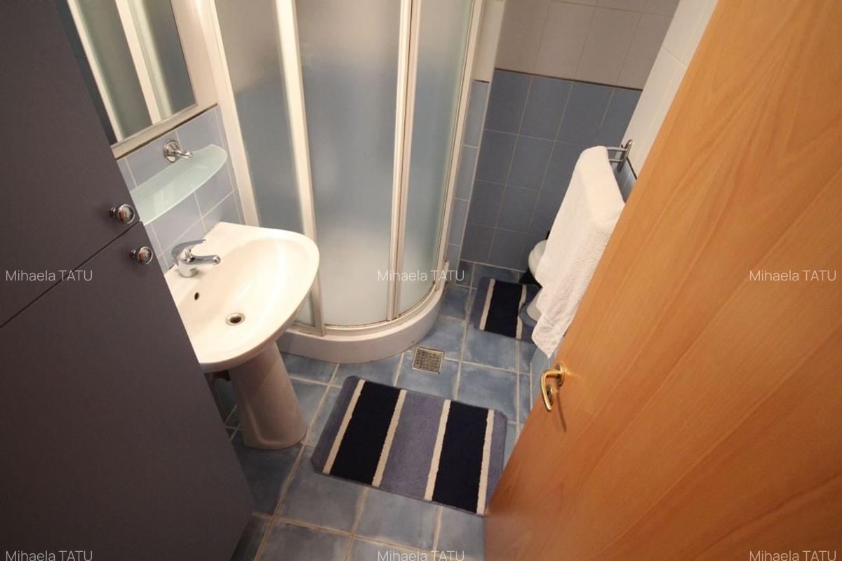 Apartament cu 4 camere decomandat în Aradului - 20