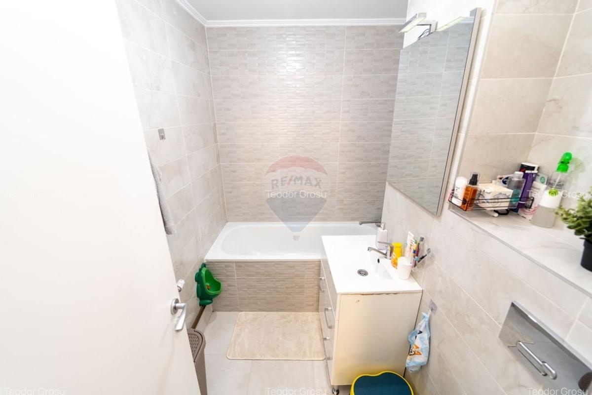 De vanzare | Apartament cu 3 camere | Comision 0% - 6