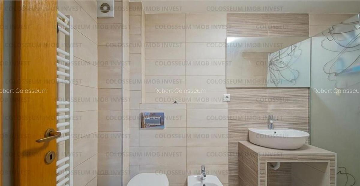 Apartament 3 camere, decomandat - zona Tractorul - 12 Apartament 3 camere, decomandat - zona Tractorul - 12