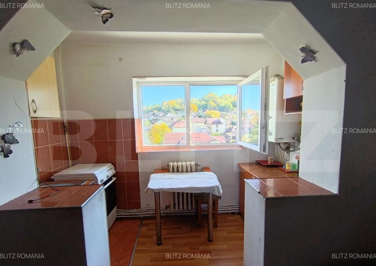 Apartament cu 2 camere central - 2