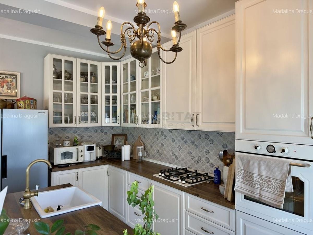 Vila 4 camere, curte amenajata | Strada Petre Ispirescu - 12