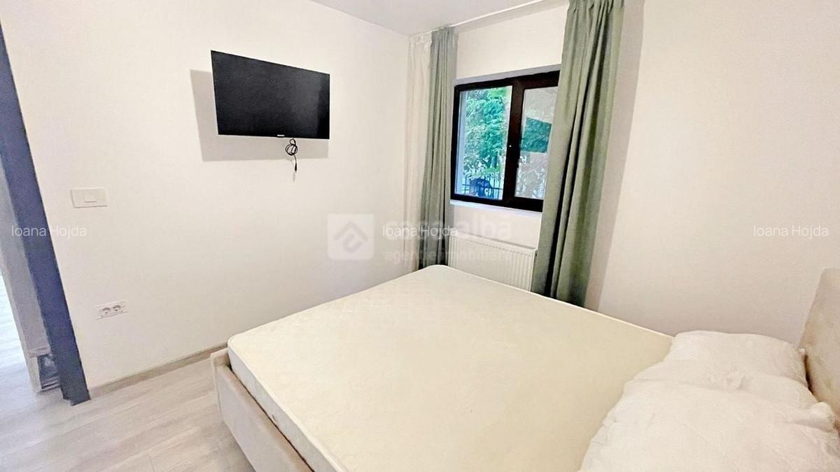 Ultracentral, 2 camere cu terasa, prima inchiriere - 4
