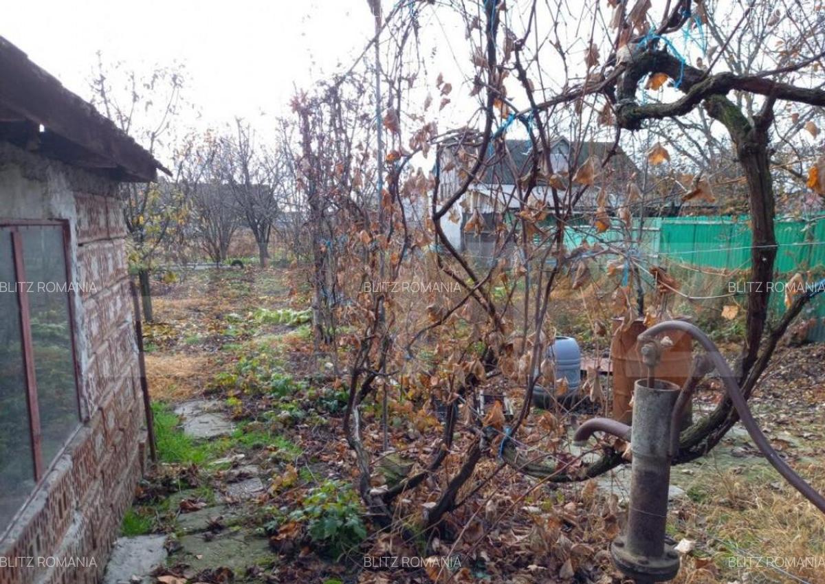 Sancraiu la drumul principal - Teren 540 mp, Casa 176 mp - 8