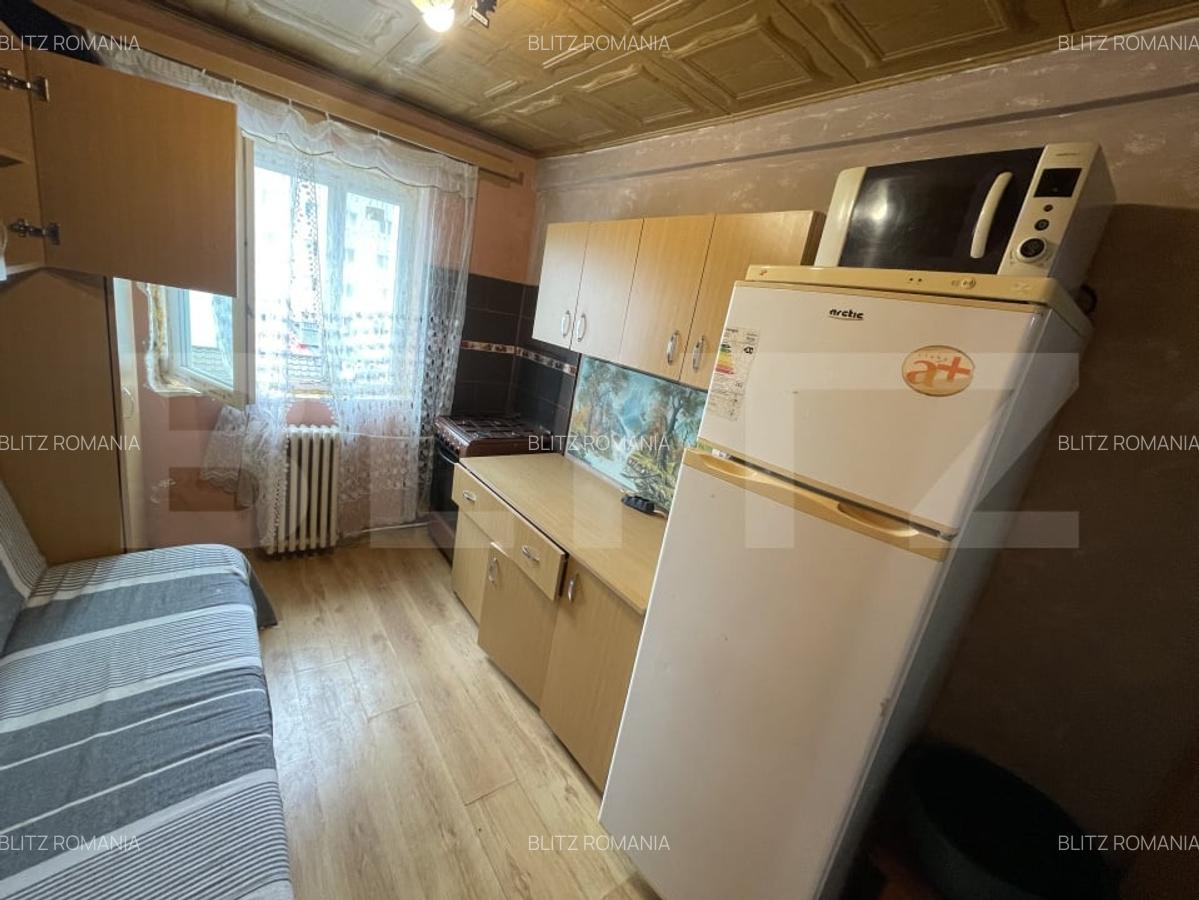 Garsoniera 1 Camera - Etaj 3 - Burdujeni - 2