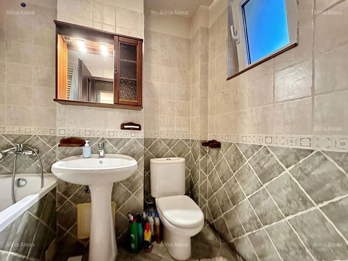 Apartament cu 3 camere decomandat în Astra - 10