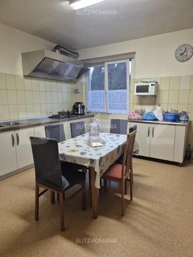 Casa de vanzare in Corunca, ideala pentru 2 familii sau pensiune - 6