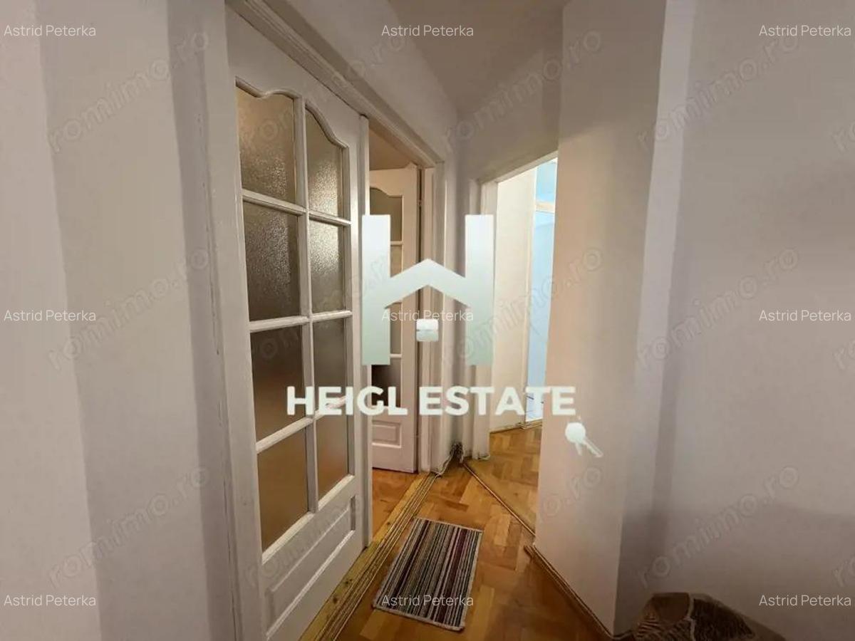 Apartament cu 3 camere in zona Modern - 9