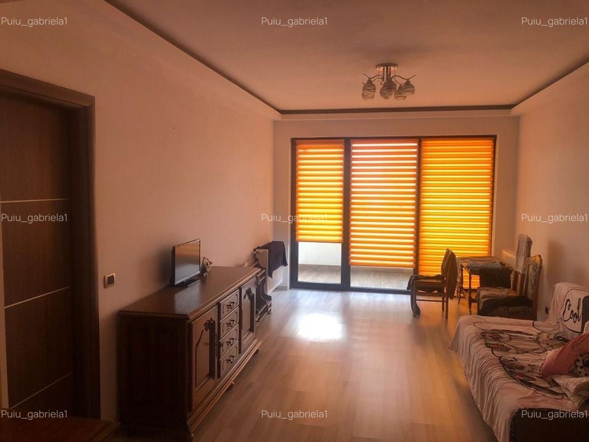 Apartament 2 camere de inchiriat Coresi - 1