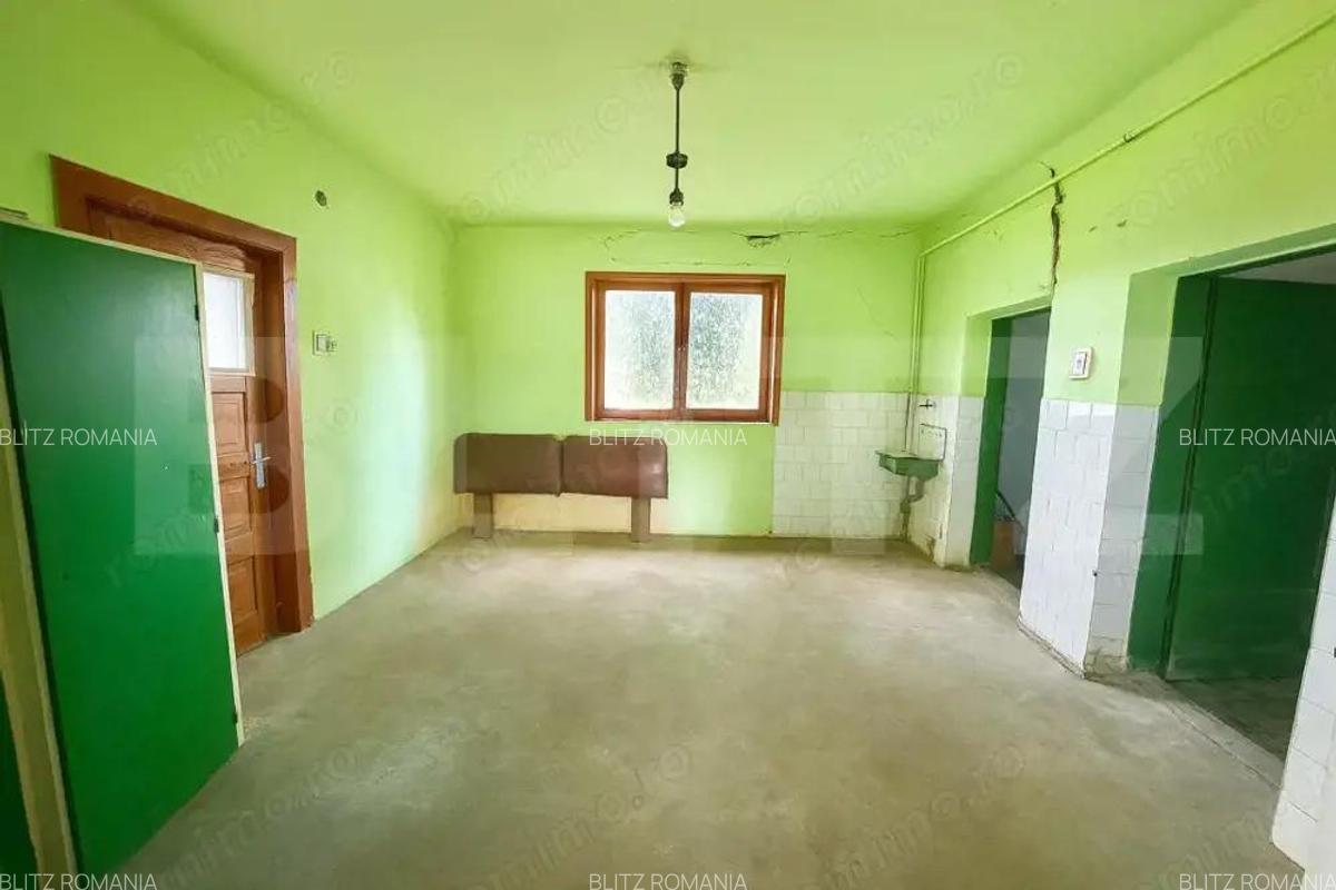 Casa 2 camere,teren 720 mp,comuna Unirea - 4