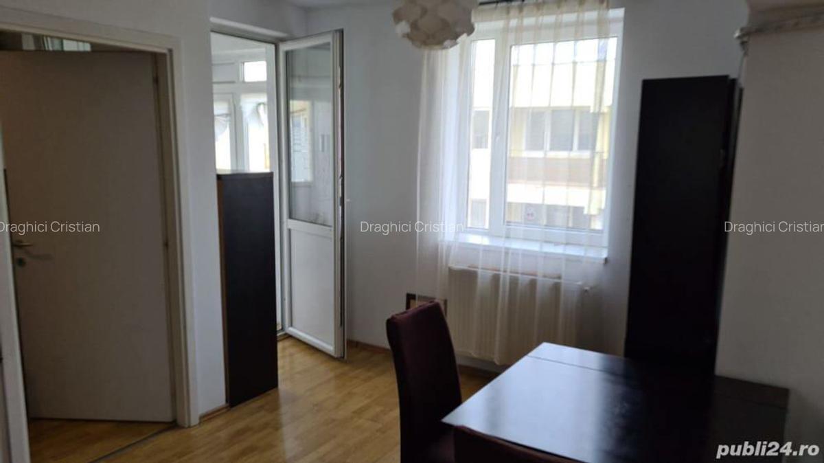 Vanzare apartament 2 camere Giulesti cu loc de parcare - 4