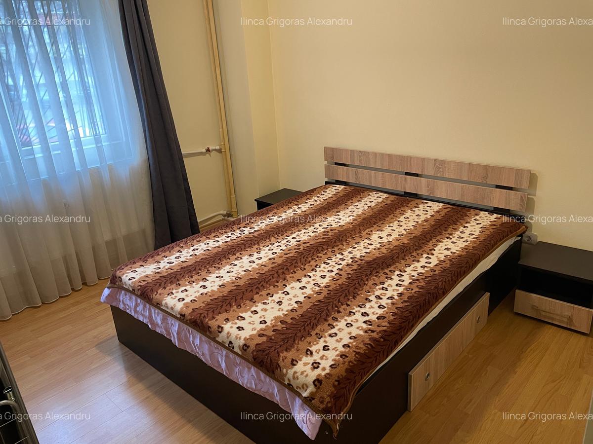 Apartament cu 2 camere semidecomandat, mobilat în 13 Septembrie - 4