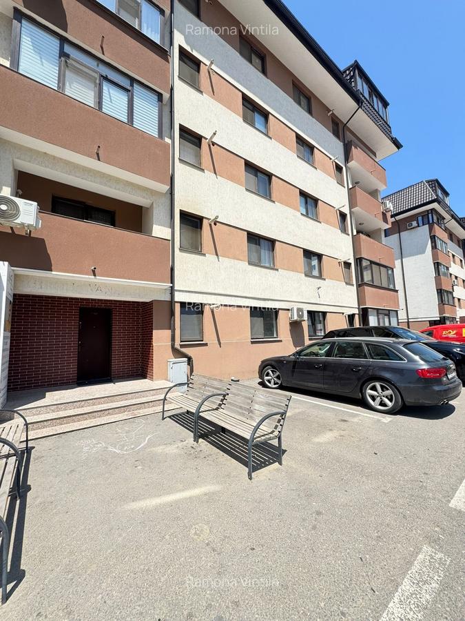 Spațiu comercial de vânzare – Militari Residence, str. Soarelui - 8