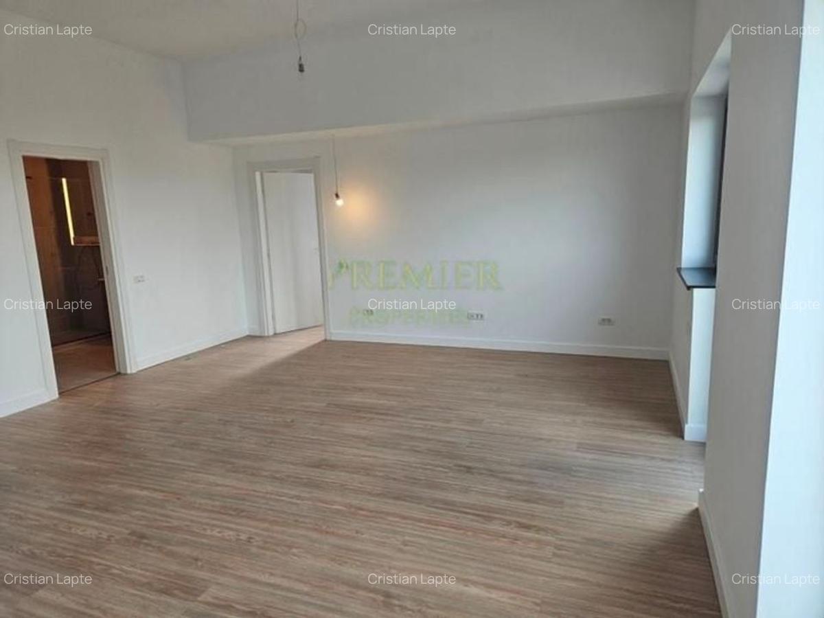 CLADIRE BIROURI SAU COMERCIAL | 550 MPU | 22 CAMERE 10 BAI 8 PARCARI | DAMAROAIA - 12