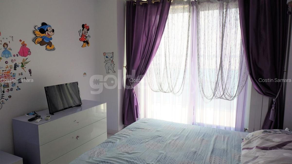 Apartament cu vedere spectaculoasa spre mare si lac - 6