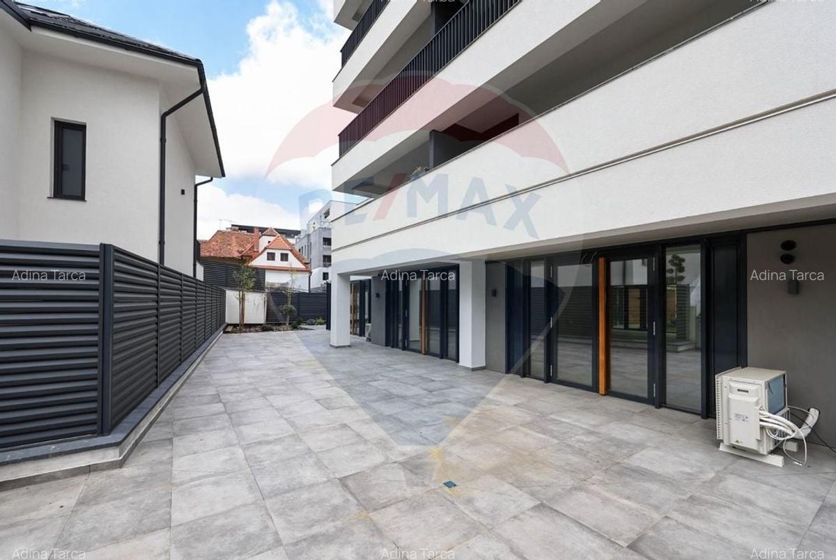 Spațiu comercial, 82.1 mp în Ultracentral - 17