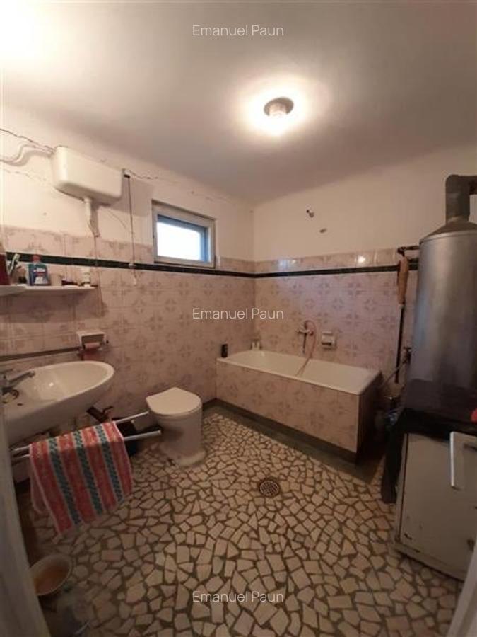 Casă cu 4 camere în Tătărani - 5