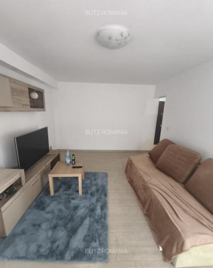 Apartament 3 camere,64mp, etaj 3, zona Penny, Radauti - 3 Apartament 3 camere,64mp, etaj 3, zona Penny, Radauti - 3