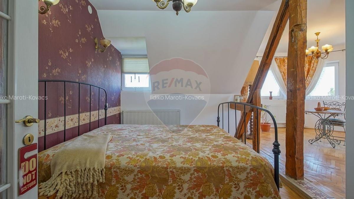 Apartament cu 5 camere decomandat, mobilat în Centrul Istoric - 11