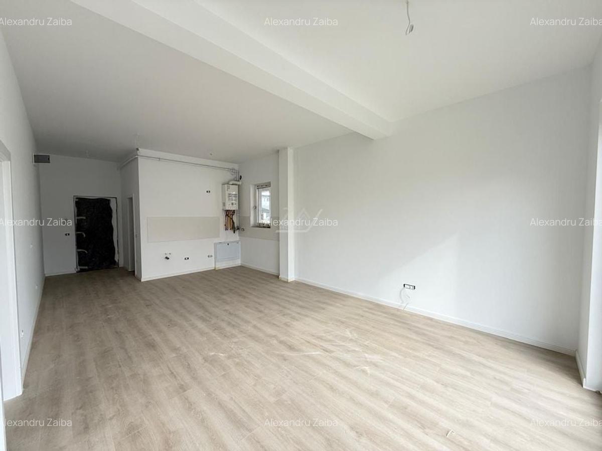 Gradina proprie. Finisaje superioare. Loc de parcare. - 3