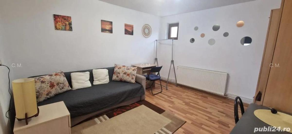 Proprietar inchiriez 1 cameraa casa cu curte - 1