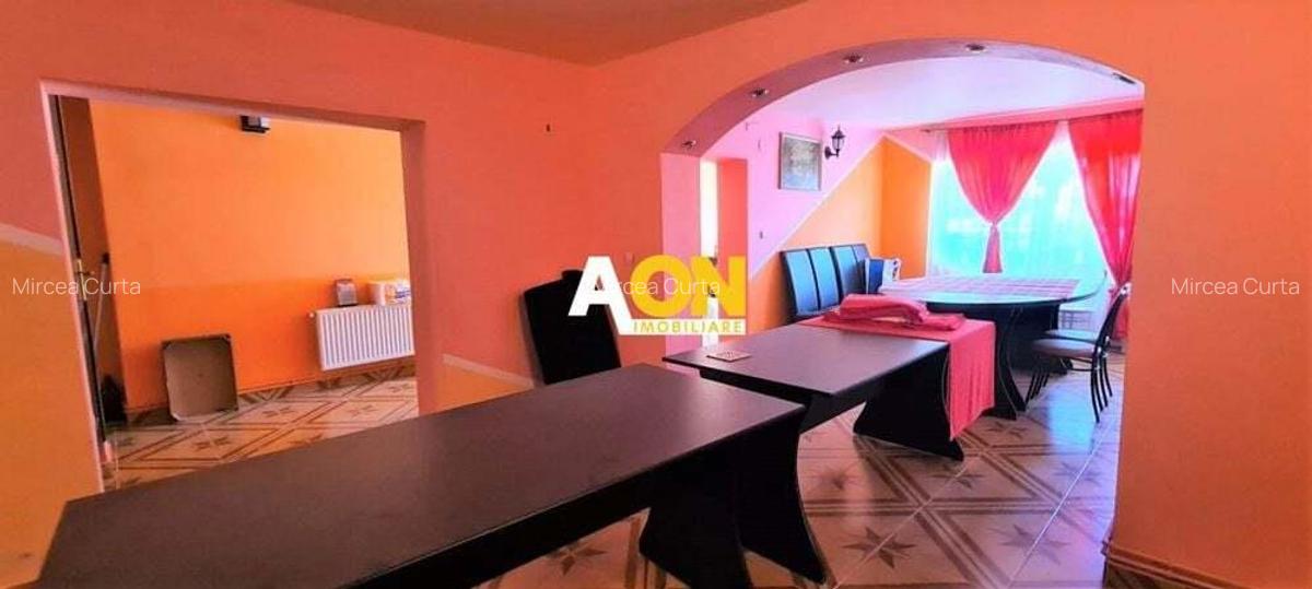 Vila pretabila pensiune + restaurant, 10 camere, 1000MP teren - 4