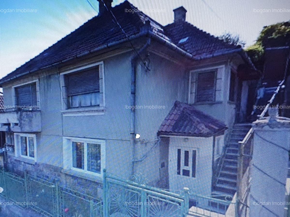 Apartament la casă în Brașovul Vechi - str. Cloșca, cod 8264 - 2