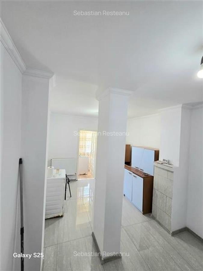 Apartament 2 Camere, Decomandat, Navodari - 4