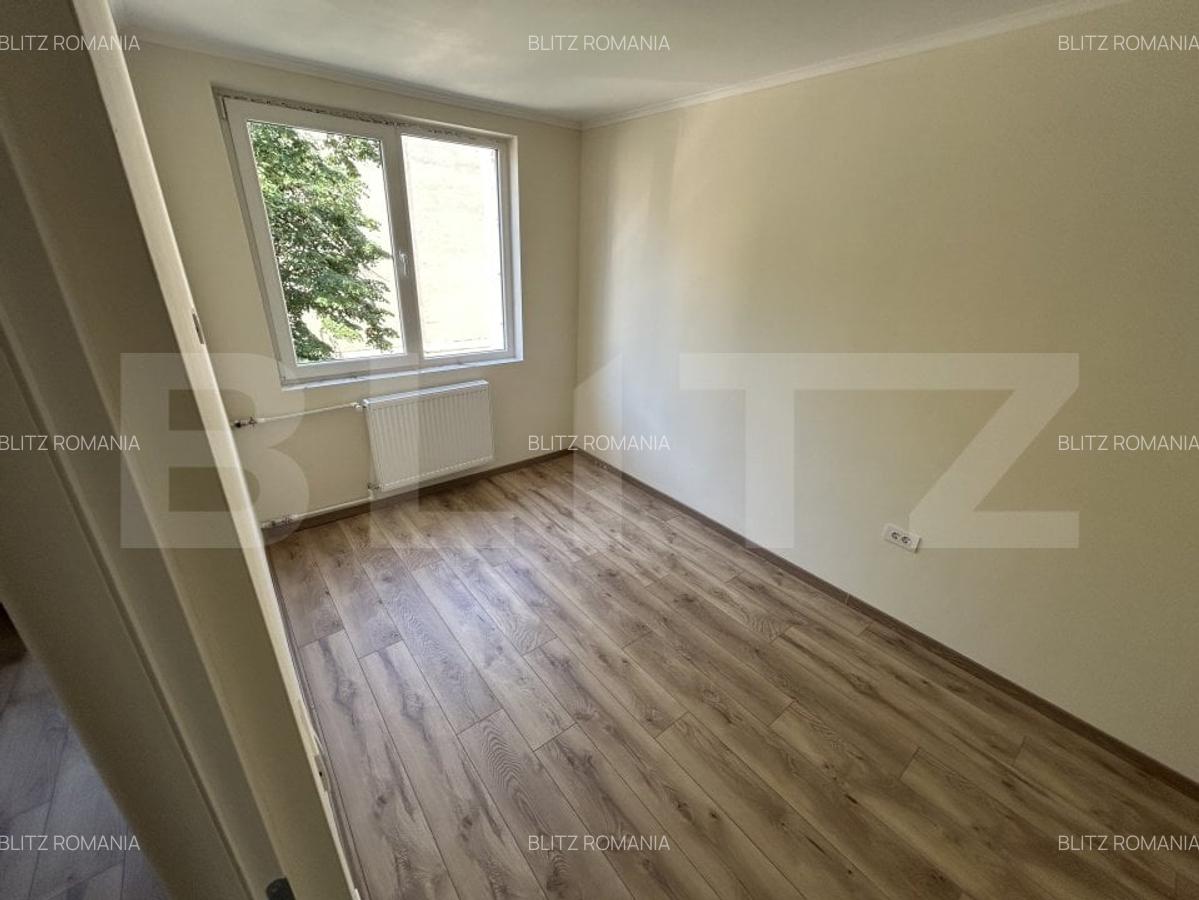 Apartament de vanzare, cu 2 camere, 31 mp, zona Rogerius - 6