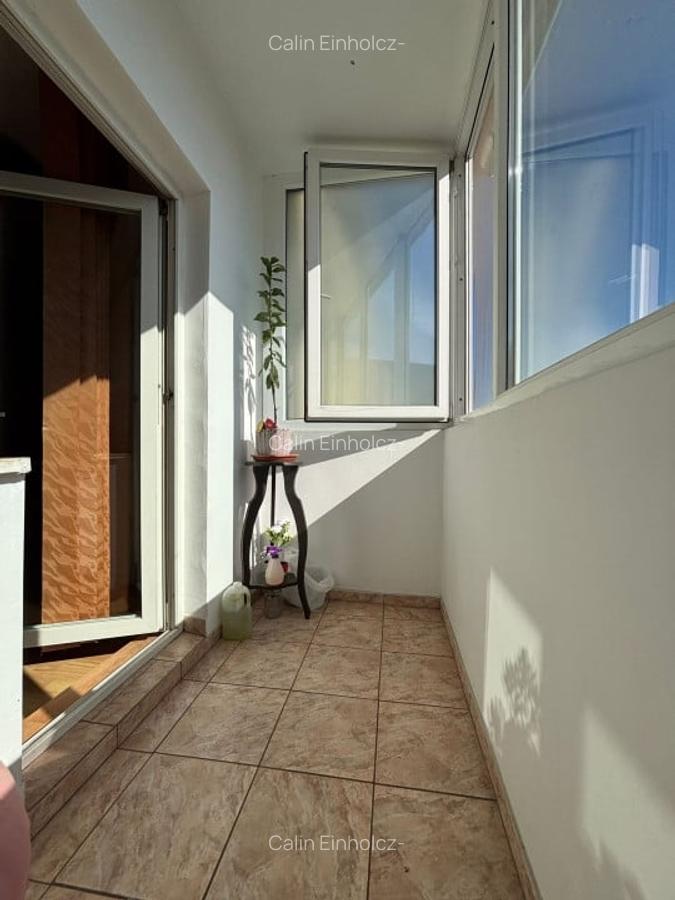 COMISION 0%-Apartament 3 camere, decomandat, 65 mp - zona Soarelui - 8