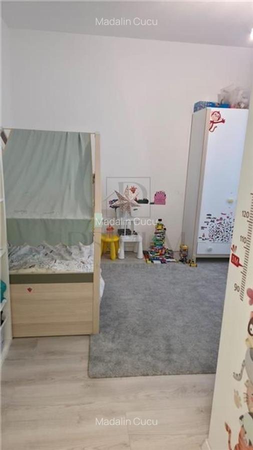 DUMBRAVITA - 4 CAM - DECOMANDAT - 2 BAI - LOC PARCARE - GRADINA - SPATIOS/LUMINO - 16