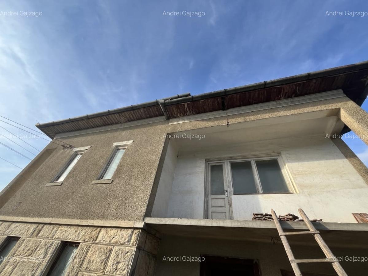 Teren cu casa renovabila in Suceag - 3