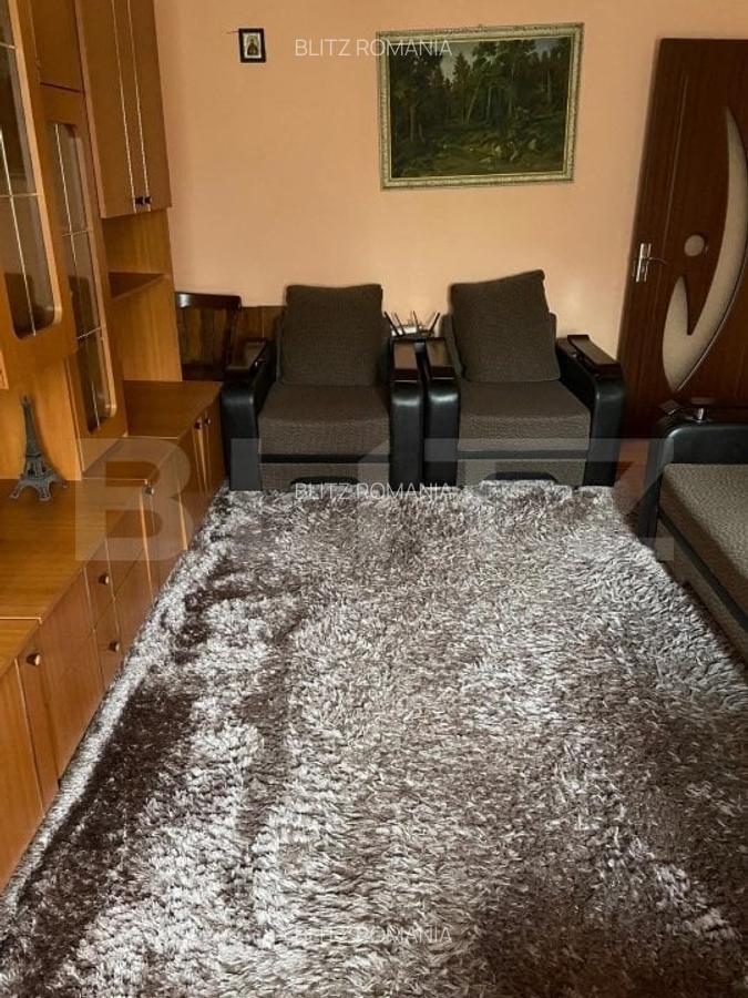 Apartament de vanzare, cu 2 camere decomandat, etaj 1, zona 23 August - 3